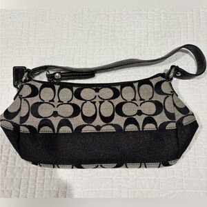 Coach Shoulder Bag FINAL PRICE AND AUTHENTIC